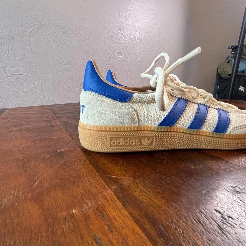 Adidas Handball Spezial Cream Blue Knit Suede Sneakers Mens 6 Womens 7.5 JS3865
